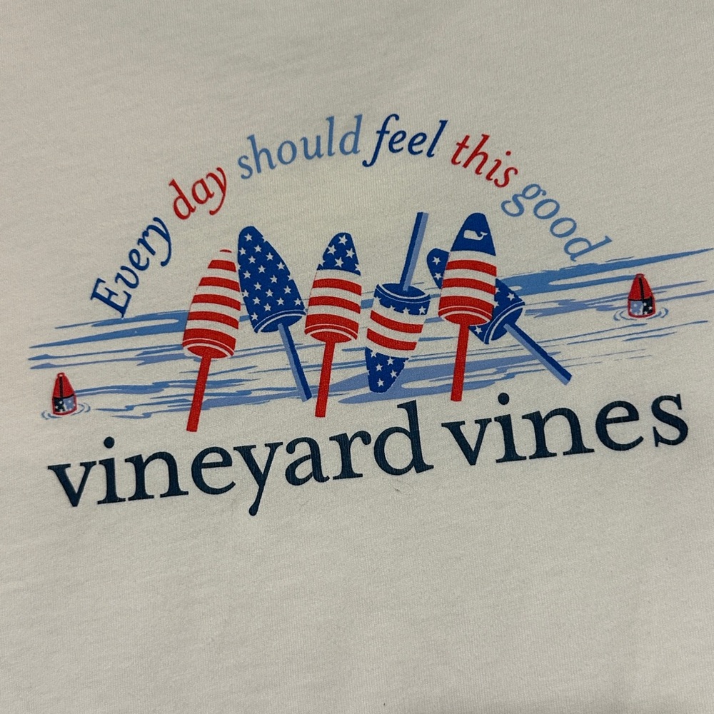 Vineyard Vines Patriotic Buoy Graphic Pocket Tee Size M